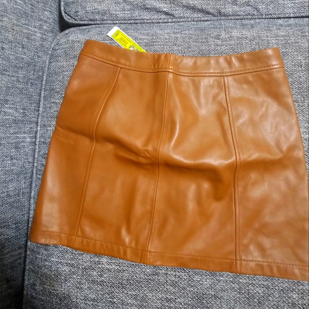 S Caramel leather skirt